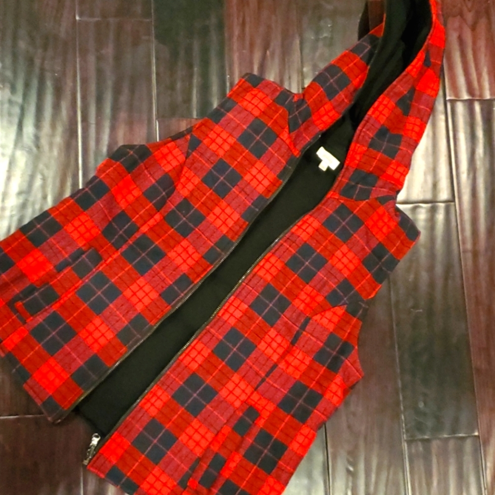 Women's Reversible Buffalo Plaid Vest